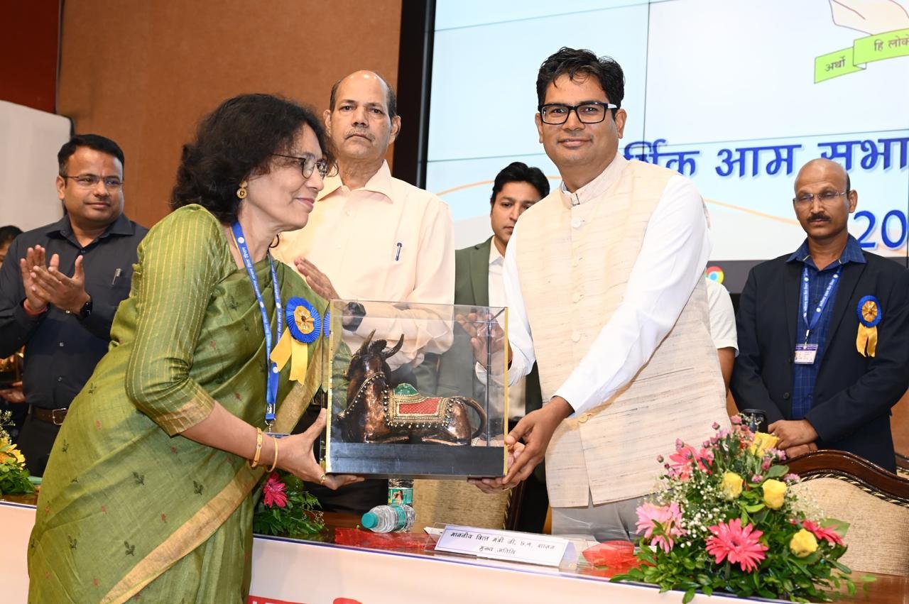 वित्तीय अनुशासन में अफसरों की बड़ी भूमिका: ओपी चौधरी