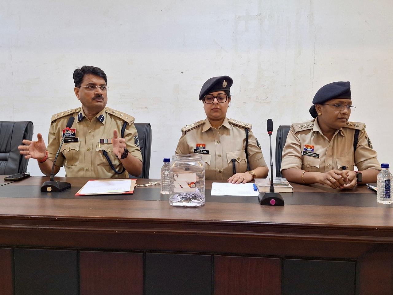 बिलासपुर पुलिस में 93 अफसर-कर्मचारियों को मिला सरकारी आवास, पर्ची निकालकर किया गया आवंटन