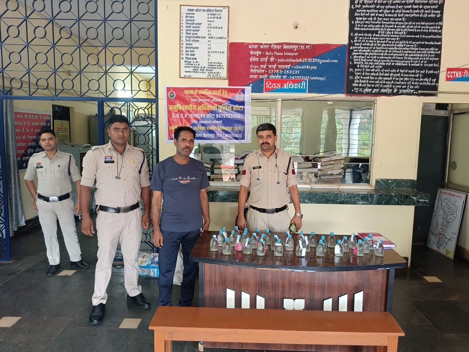 कोटा में अवैध शराब का भंडाफोड़, दुकान से 33 बोतल देशी शराब जब्त एक आरोपी गिरफ्तार, आबकारी एक्ट के तहत भेजा गया जेल