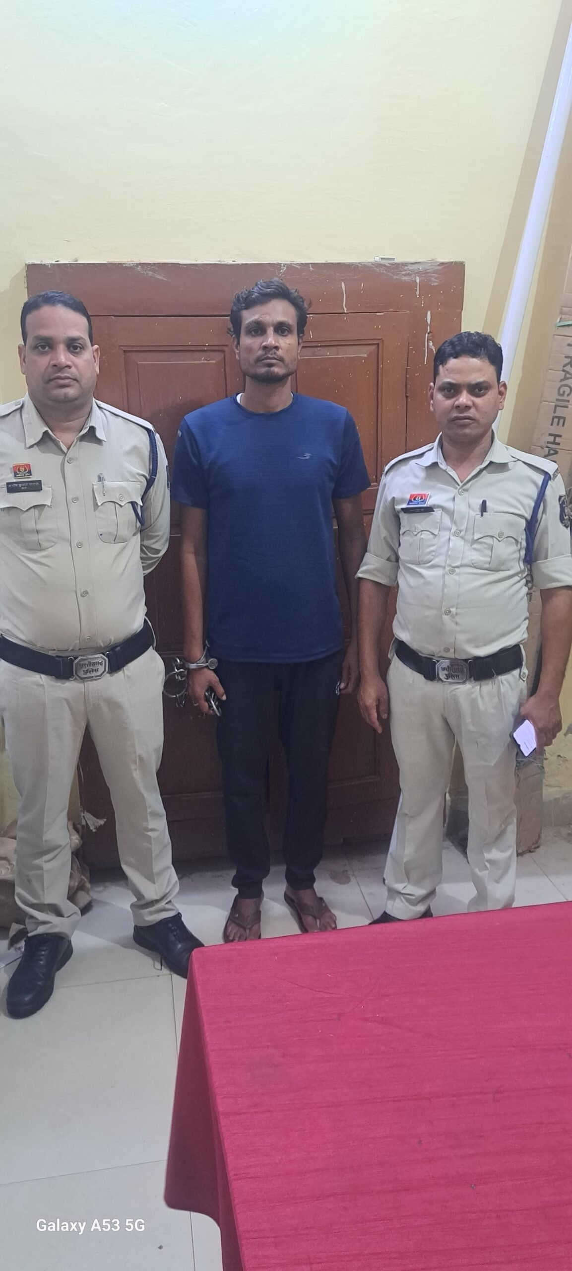 गाली-गलौज कर सिर पर बोतल से हमला करने वाला आरोपी गिरफ्तार