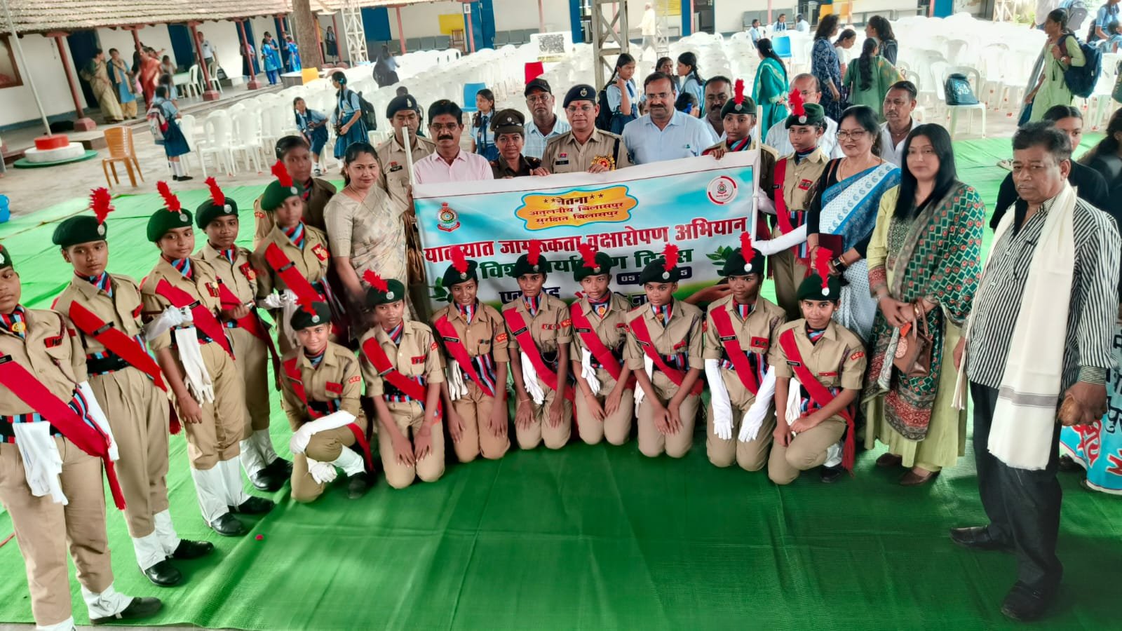 दयालबंद में ‘चेतना–छात्र जागरूकता अभियान’ आयोजित, छात्राओं को दिए सजगता और सुरक्षा के गुर
