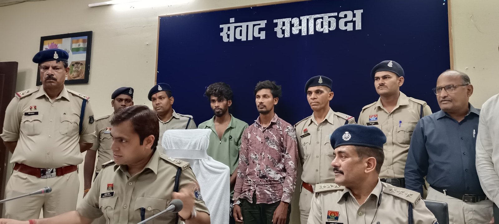 पृथ्वीग्रीन कॉलोनी में करोड़ों की चोरी का पर्दाफाश – ऑपरेशन “बाज” के तहत मुंगेली पुलिस की बड़ी कार्रवाई