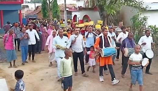 भोजली विसर्जन व रामायण कार्यक्रम में उमड़ा आस्था का सैलाब