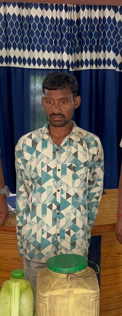 रतनपुर पुलिस की बड़ी कार्रवाई : 17 लीटर कच्ची महुआ शराब के साथ आरोपी गिरफ्तार