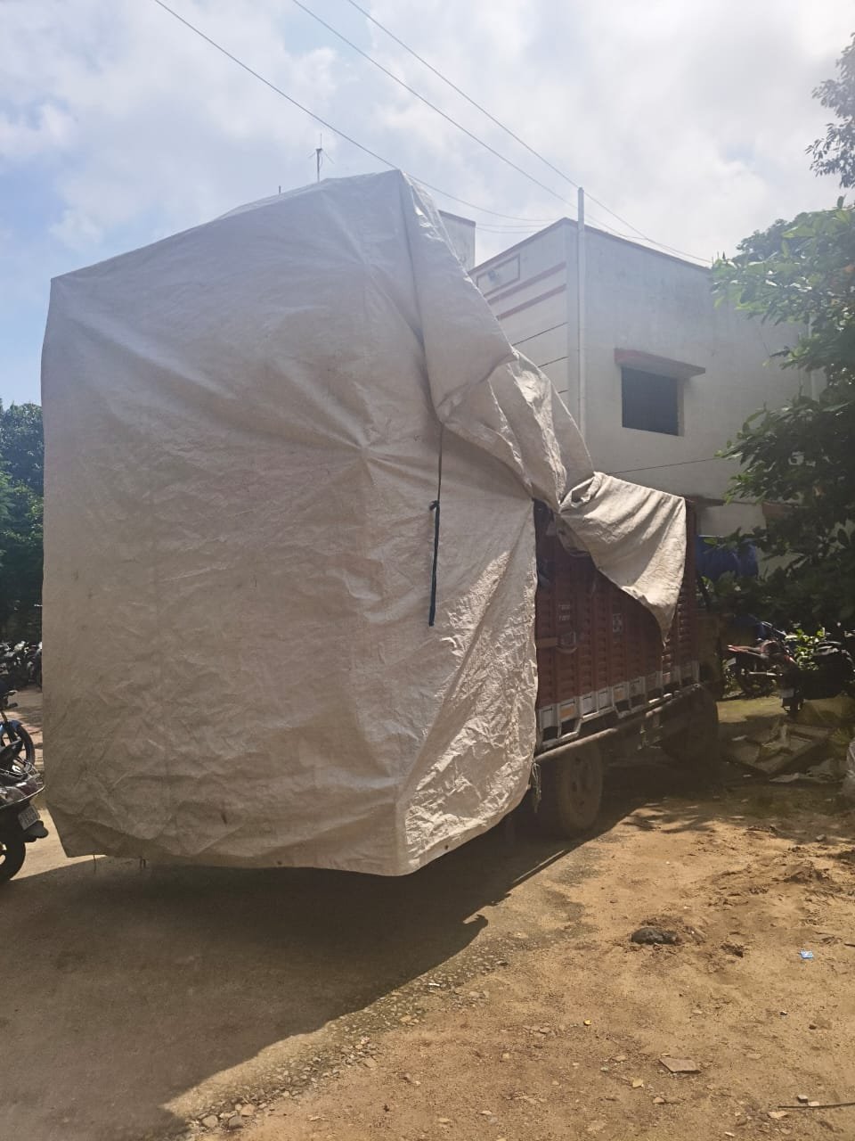 सरकंडा पुलिस की बड़ी कार्रवाई : देर रात तक डीजे बजाने पर वाहन व साउंड सिस्टम जब्त